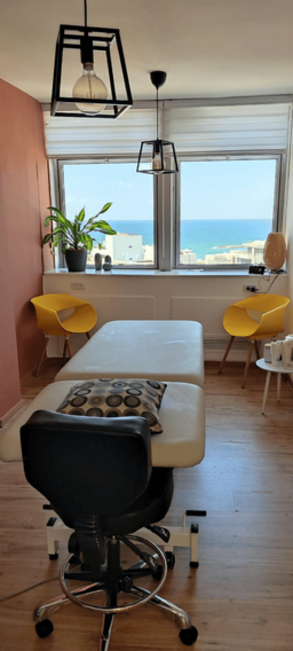 Suchen Sie einen Ort im Herzen von Tel Aviv, an dem Sie sich um Ihre Füße kümmern können?